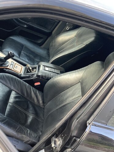 BMW 525 1999, 197,800 km - 2.5 l - Bakı