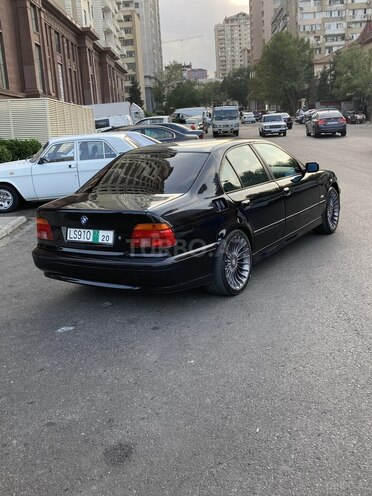 BMW 525 1999, 197,800 km - 2.5 l - Bakı