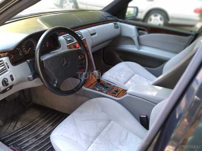Mercedes E 240 1998, 233,300 km - 2.4 l - Bakı