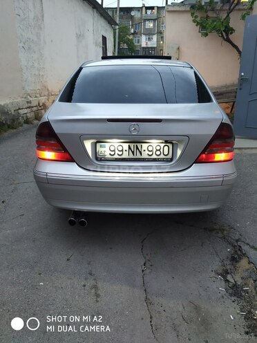 Mercedes C 220 2000, 335,000 km - 2.2 l - Bakı