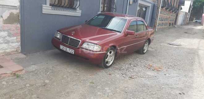 Mercedes C 180 1995, 330,000 km - 1.8 l - Gəncə