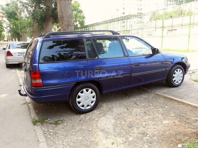 Opel Astra 1996, 111,111 km - 2.0 l - Bakı