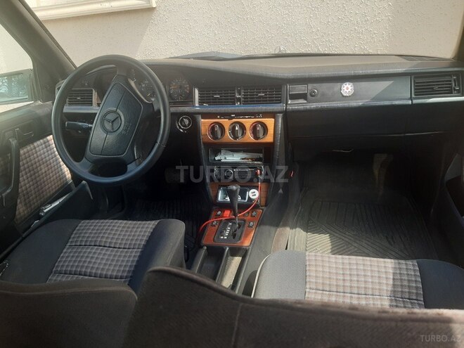 Mercedes 190 1991, 41,921 km - 2.0 l - Bakı