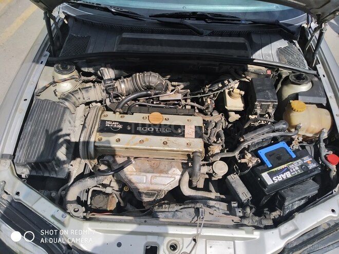 Opel Vectra 1998, 270,000 km - 2.0 l - Bakı