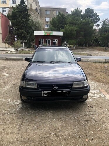 Opel Astra 1994, 312,000 km - 1.8 l - Sumqayıt
