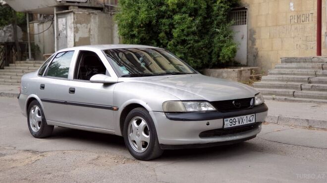 Opel Vectra 1998, 223,680 km - 2.0 l - Bakı