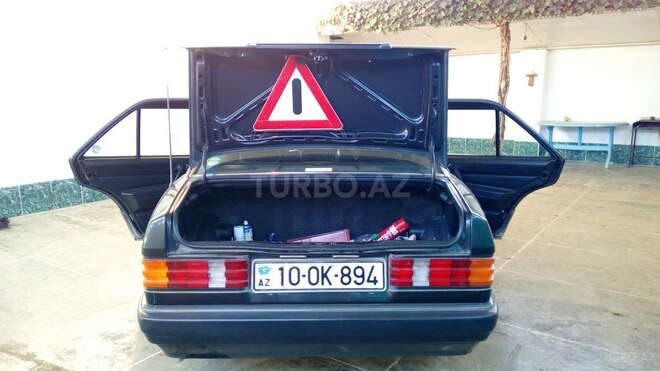Mercedes 190 1991, 290,000 km - 2.0 l - Xaçmaz