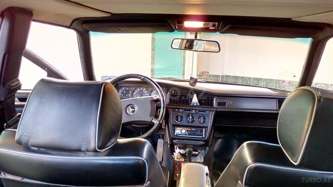 Mercedes 190 1991, 290,000 km - 2.0 l - Xaçmaz