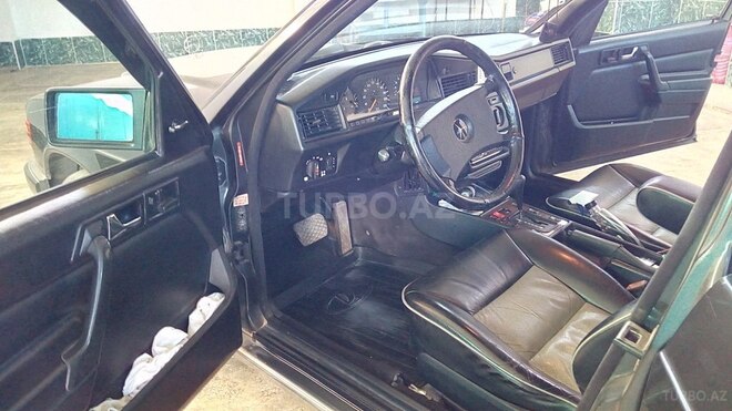 Mercedes 190 1991, 290,000 km - 2.0 l - Xaçmaz