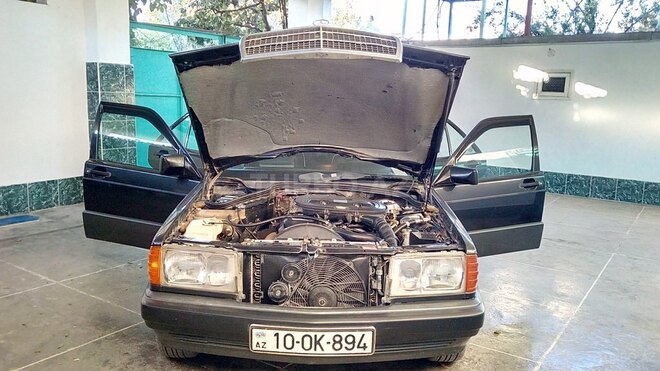 Mercedes 190 1991, 290,000 km - 2.0 l - Xaçmaz