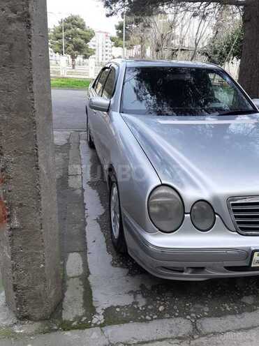 Mercedes E 270 2000, 342,680 km - 2.7 l - Bakı