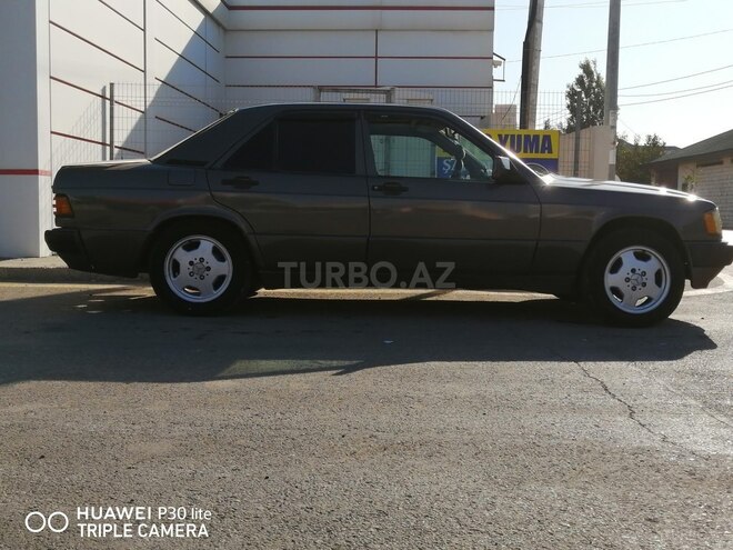 Mercedes 190 1992, 472,538 km - 1.8 l - Bakı