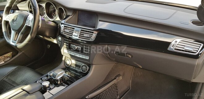 Mercedes CLS 63 AMG 2011, 90,000 km - 6.3 л - Bakı