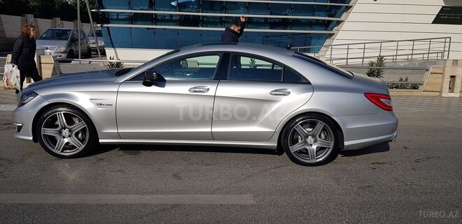 Mercedes CLS 63 AMG 2011, 90,000 km - 6.3 л - Bakı