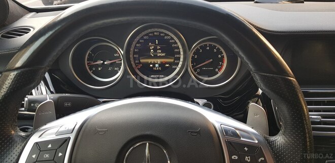 Mercedes CLS 63 AMG 2011, 90,000 km - 6.3 л - Bakı