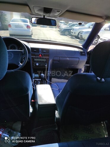 Mercedes C 240 1998, 268,000 km - 2.4 l - Bakı