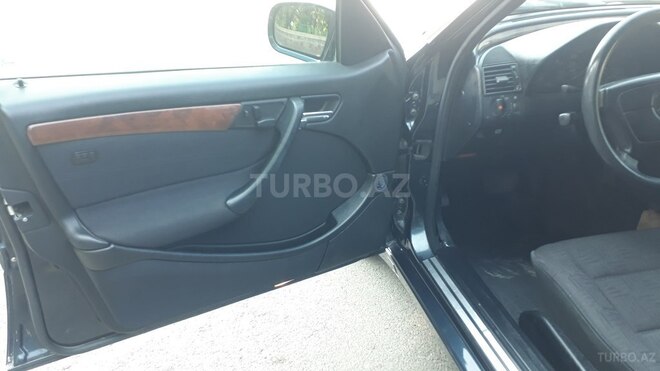 Mercedes C 220 1998, 371,105 km - 2.2 l - Tovuz