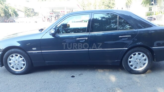 Mercedes C 220 1998, 371,105 km - 2.2 l - Tovuz