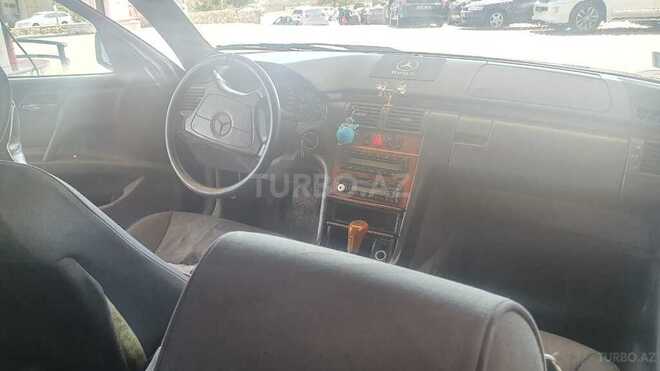 Mercedes E 240 1998, 240,000 km - 2.4 l - Bakı
