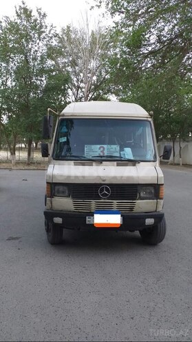 Mercedes 410 D 1988, 356,000 km - 2.3 l - Şirvan