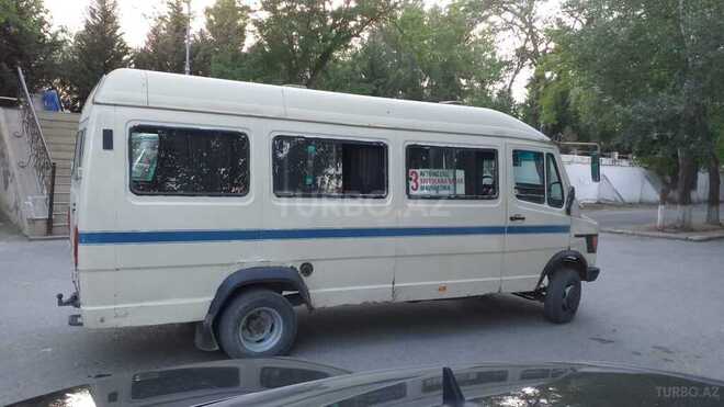 Mercedes 410 D 1988, 356,000 km - 2.3 l - Şirvan