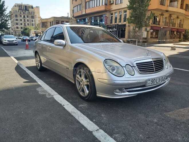 Mercedes E 270 2002, 405,000 km - 2.7 л - Bakı