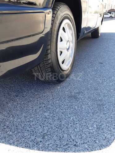 GAZ 3110 2003, 196,000 km - 2.4 l - Bakı