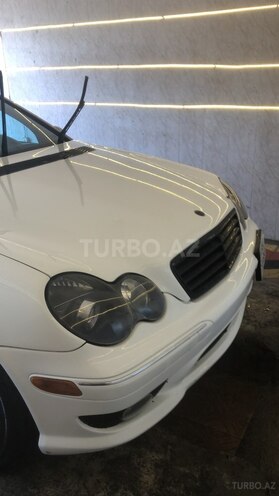 Mercedes C 250 2007, 240,000 km - 2.5 л - Bakı