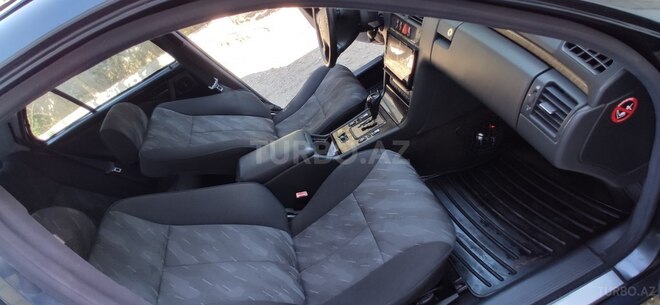 Mercedes E 270 2000, 360,000 km - 2.7 l - Bakı