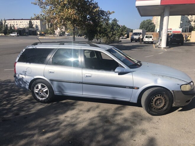 Opel Vectra 1997, 230,000 km - 2.0 l - Sumqayıt