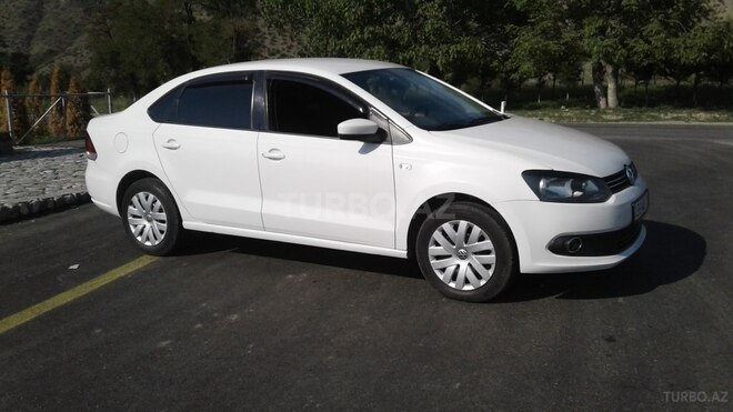 Volkswagen Polo 2012, 251,620 km - 1.6 l - Şəki