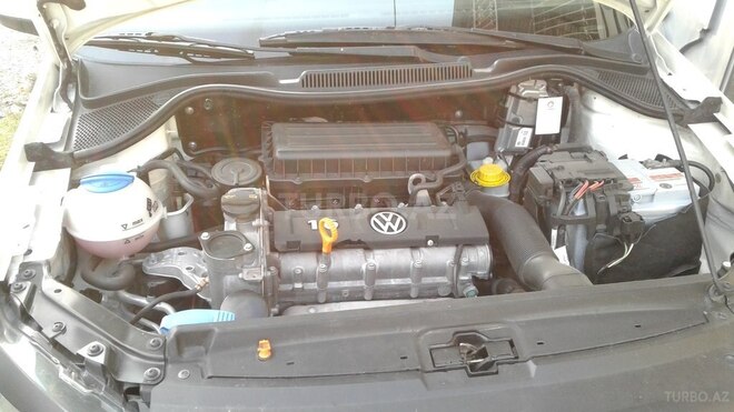 Volkswagen Polo 2012, 251,620 km - 1.6 l - Şəki
