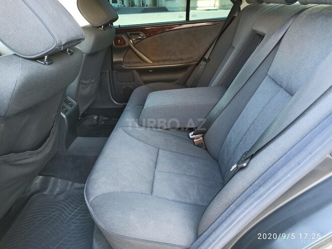 Mercedes E 320 2000, 245,000 km - 3.2 l - Bakı