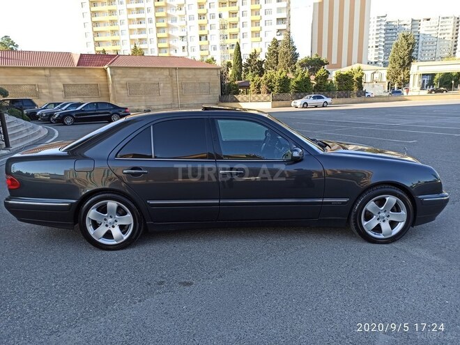 Mercedes E 320 2000, 245,000 km - 3.2 l - Bakı