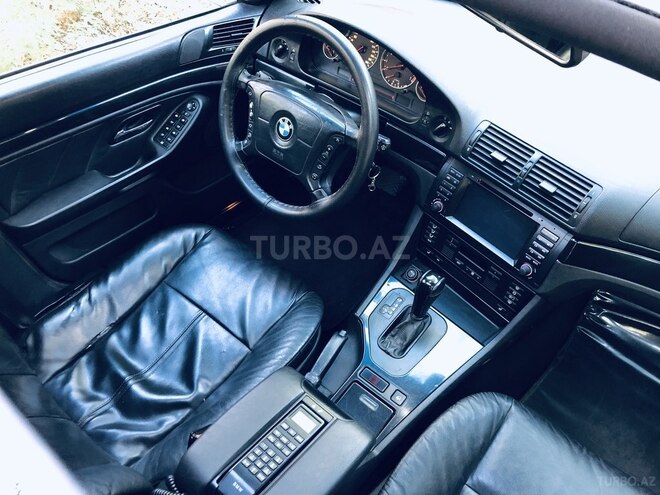 BMW 525 2000, 228,000 km - 2.5 l - Bakı