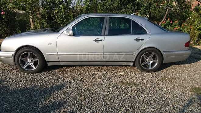 Mercedes E 280 1996, 373,340 km - 2.8 l - Gəncə