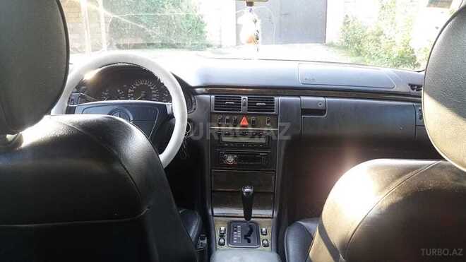 Mercedes E 280 1996, 373,340 km - 2.8 l - Gəncə