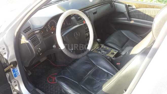 Mercedes E 280 1996, 373,340 km - 2.8 l - Gəncə