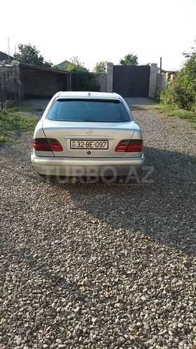 Mercedes E 280 1996, 373,340 km - 2.8 l - Gəncə
