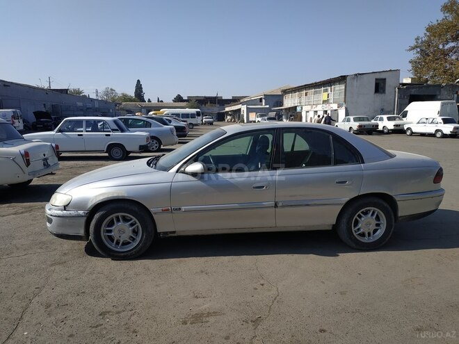 Opel Omega 1997, 355,083 km - 2.0 l - Gəncə