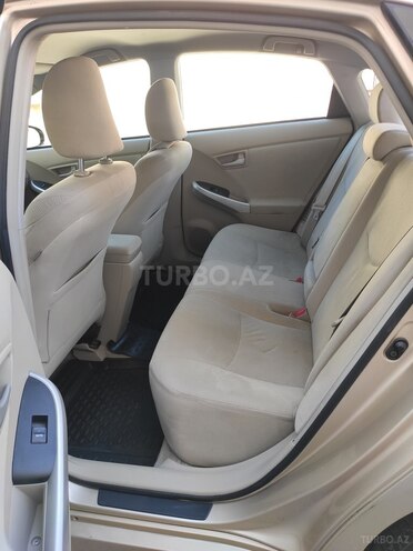 Toyota Prius 2010, 300,000 km - 1.8 l - Bakı