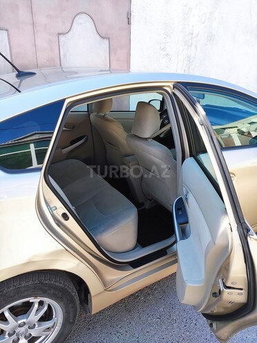 Toyota Prius 2010, 300,000 km - 1.8 l - Bakı