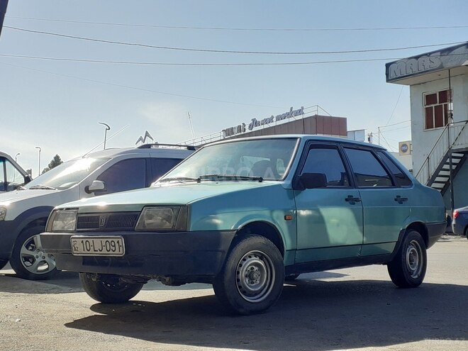 LADA (VAZ) 21099 2003, 100,000 km - 1.5 l - Qusar