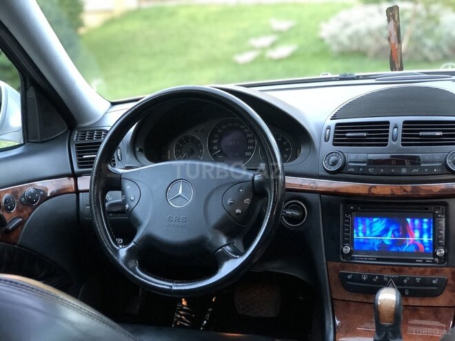 Mercedes E 320 2002, 280,000 km - 3.2 l - Bakı