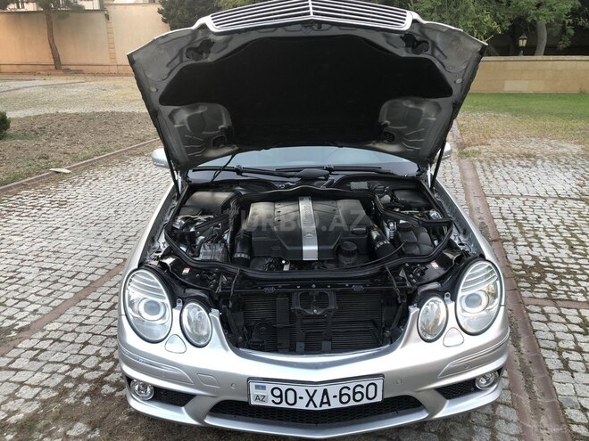 Mercedes E 320 2002, 280,000 km - 3.2 l - Bakı