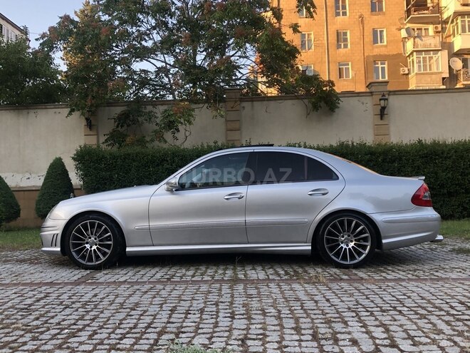 Mercedes E 320 2002, 280,000 km - 3.2 l - Bakı