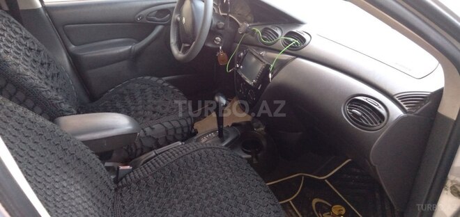 Ford Focus 2000, 189,000 km - 2.0 l - Bakı