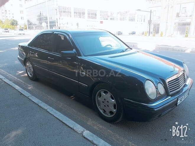 Mercedes E 220 1998, 436,000 km - 2.2 l - Gəncə