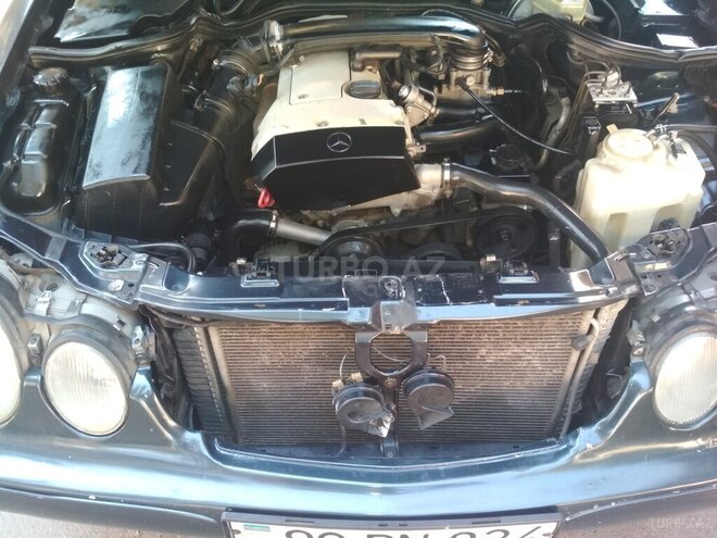 Mercedes E 200 1999, 315,817 km - 2.0 л - Bakı