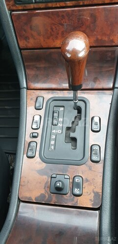 Mercedes E 240 1998, 295,000 km - 2.4 л - Gəncə